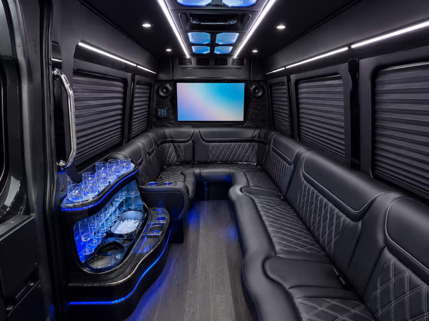 group transportation along the front range to fort collins boulder and colorado springs